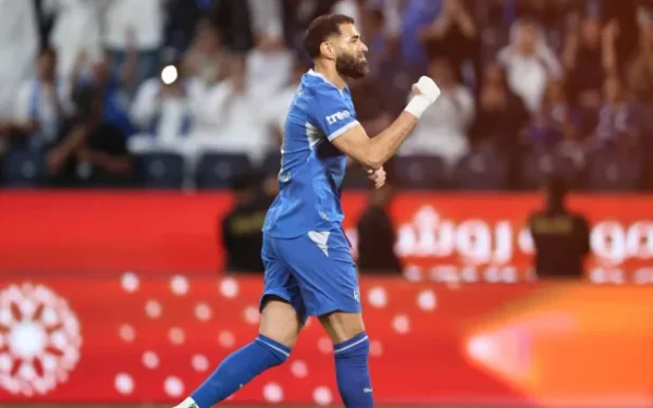 كأس الملك: الهلال ضيفاً ثقيلاً على الرائد… والأهلي أمام غموض الأنوار