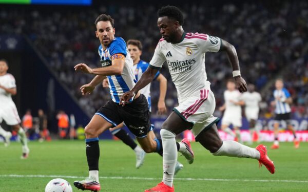 كان يجب أن يُطرد!.. قرار صادم غيّر مسار مباراة ريال مدريد وإسبانيول | كووورة