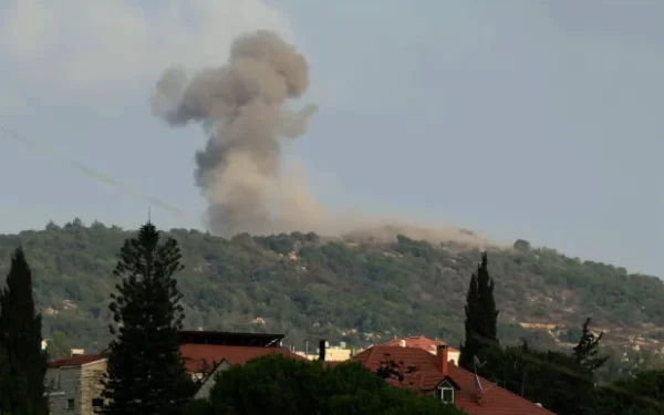لبنان: قتلى وجرحى بغارات إسرائيلية عنيفة على أنصار… وقذائف فسفورية على علي الطاهر
