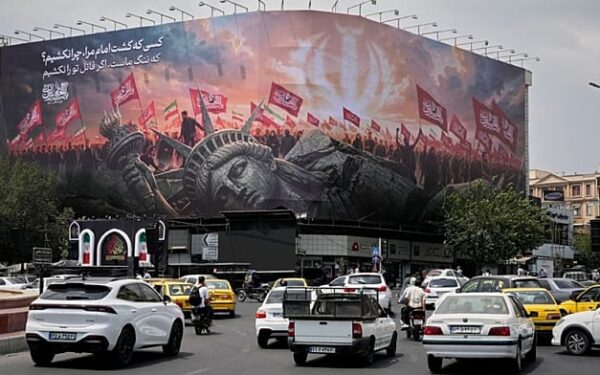 مسؤول خليجي يقدّر احتمال التوصل إلى اتفاق إيراني–أميركي بحلول الجمعة بـ50 بالمئة