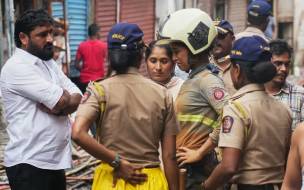 Landslide in Mumbai kills 6 as India is drenched by monsoon rains