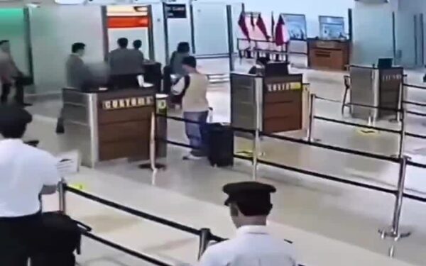 Malaysia Airlines Orders Drug Tests for All Pilots After Officer Arrested in Indonesia