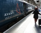 Train drivers secure 3.6% pay rise after threat of strikes on busy UK routes