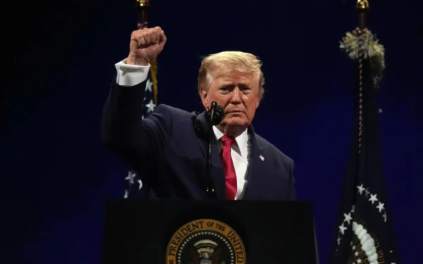 Trump Says US Weighing Further 'Draconian' Sanctions on Iran, Insists Naval Blockade '100% Successful'