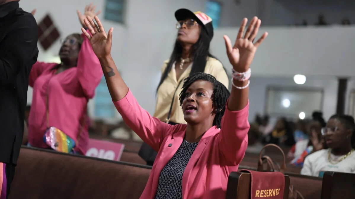 US elections: Progressive Democrat scores shock win in Florida